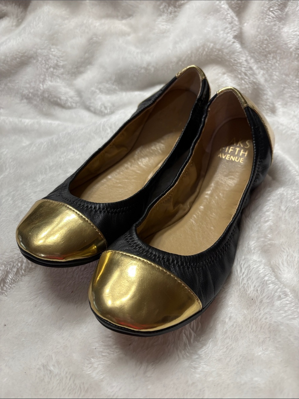 Saks Fifth Avenue Black Leather Ballet Flats